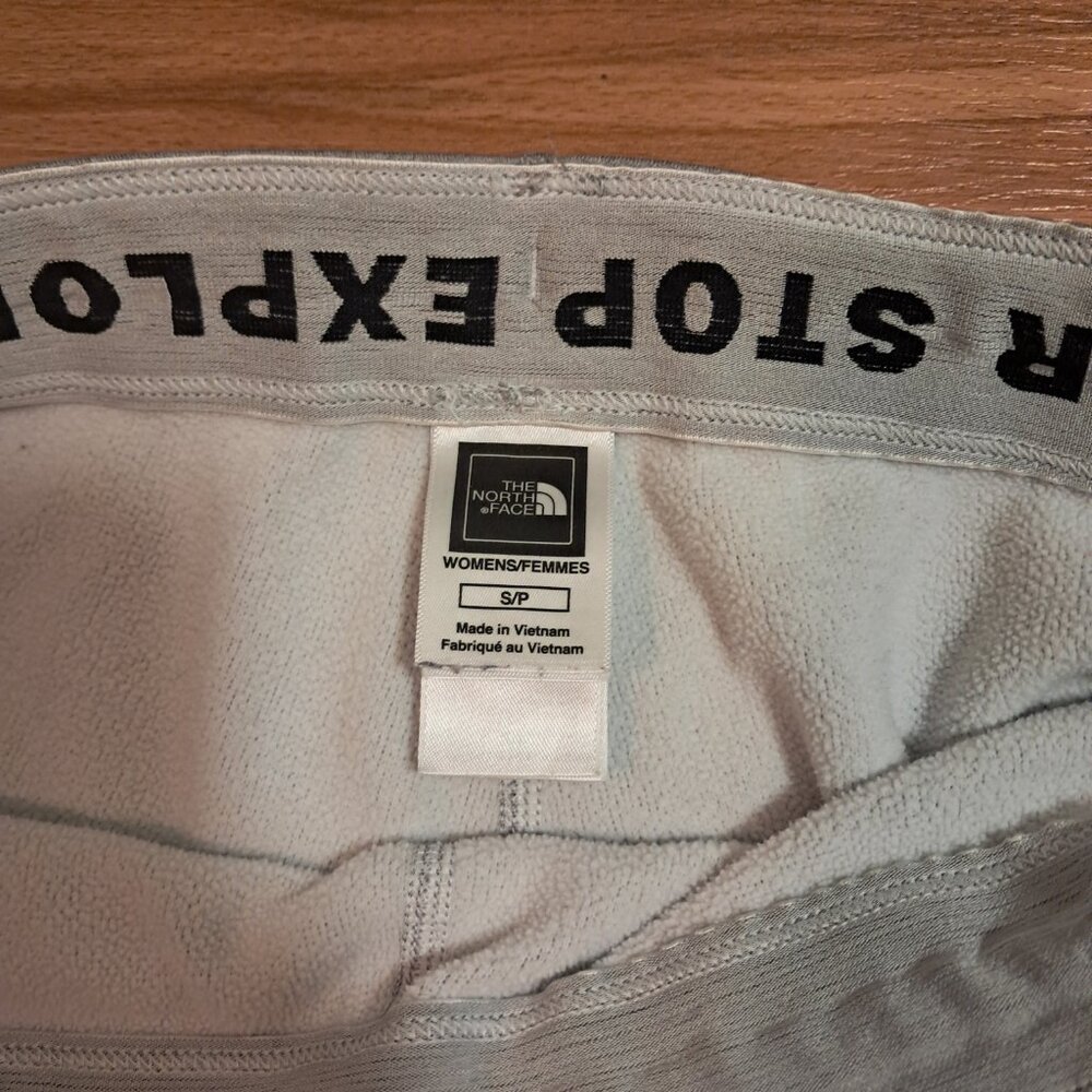 The North Face womens joggers - Picture 4 of 6